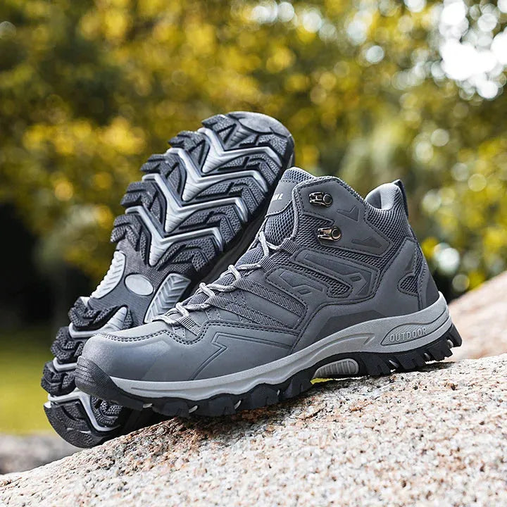 FortisSteps Voyager Hiking Shoes – All-Terrain Comfort & Grip for Outdoor Adventures