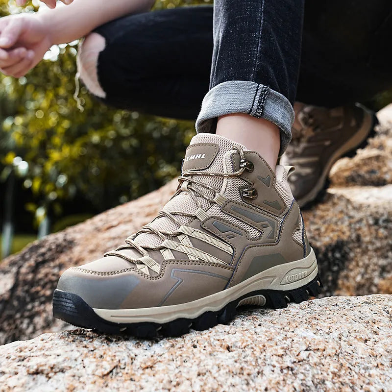 FortisSteps Voyager Hiking Shoes – All-Terrain Comfort & Grip for Outdoor Adventures